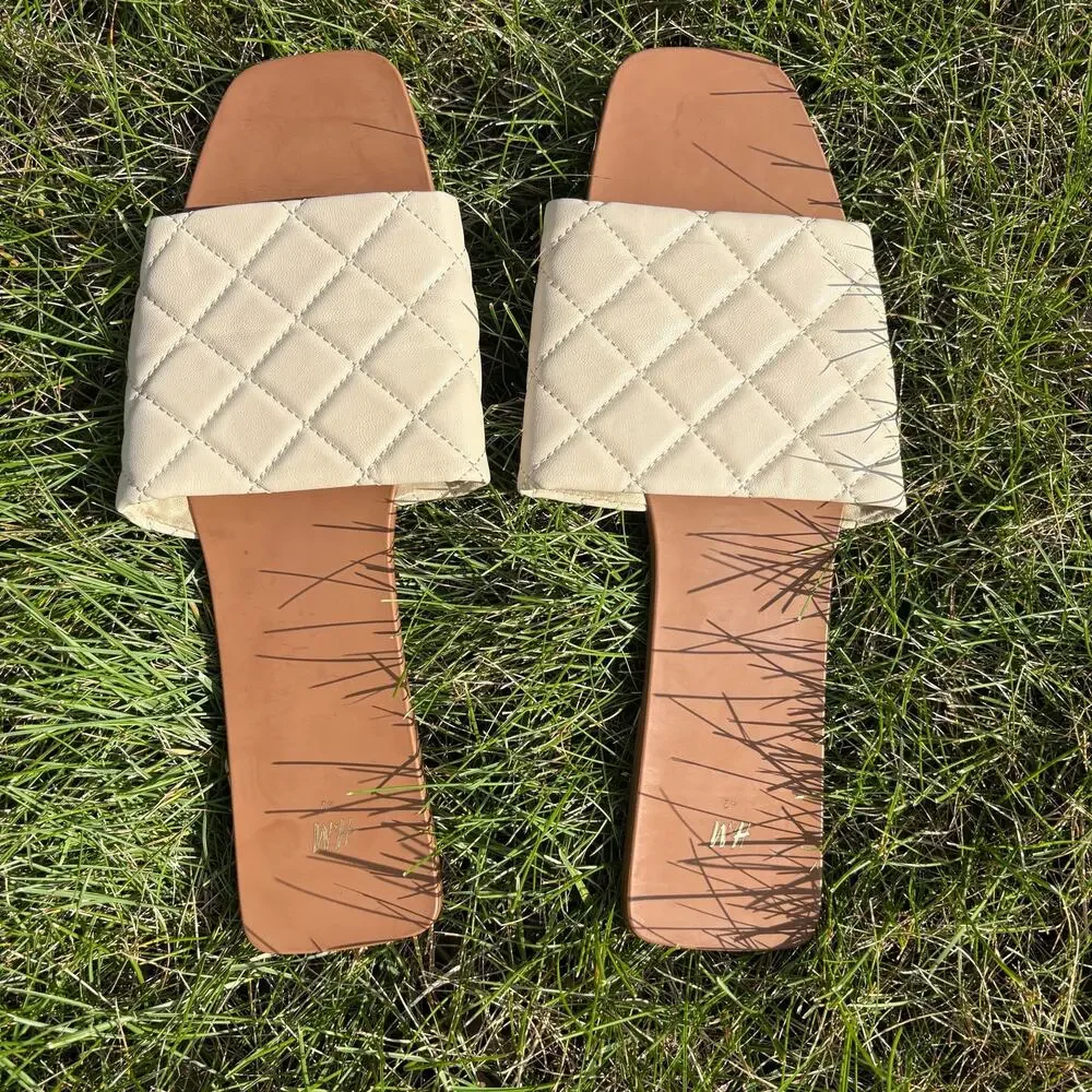 H&M brown slides with tan cushioned strap